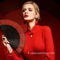 30%di cashmere e filato miscelato in lana al 70%in vendita